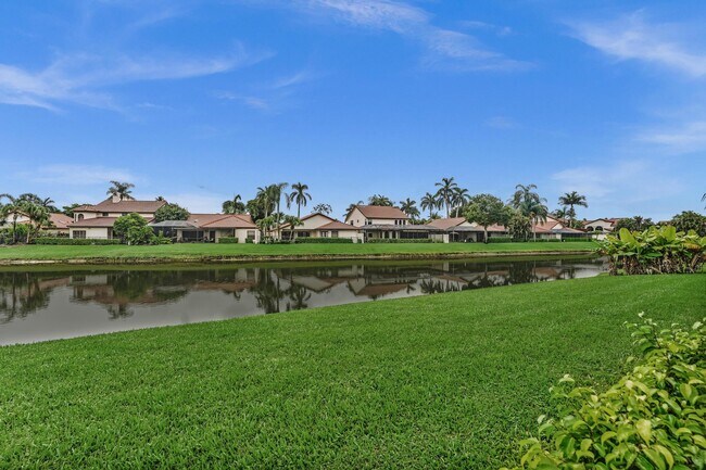 Building Photo - 22595 Esplanada Cir