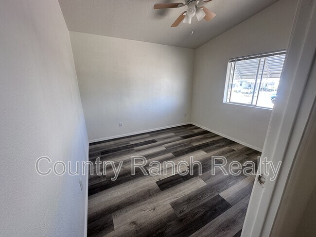 Building Photo - 4440 Calle Agrada Dr