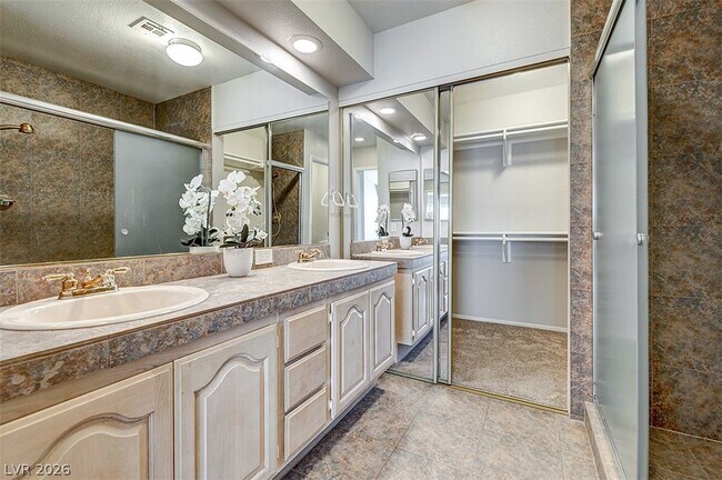 Building Photo - 2641 Golden Sands Dr