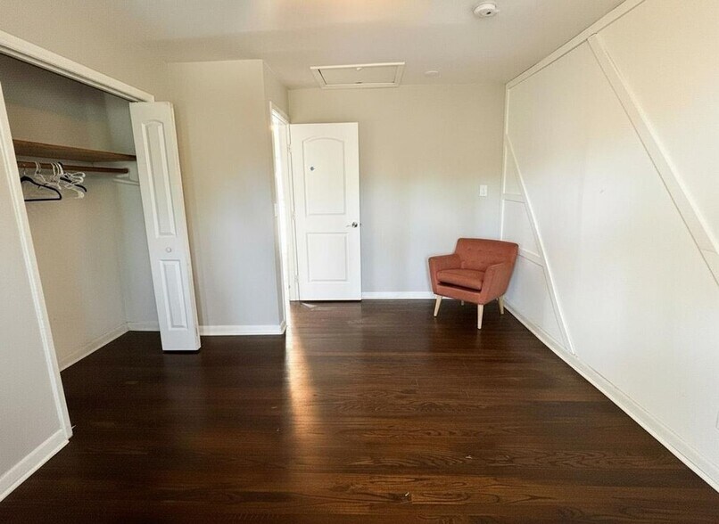 Building Photo - 3537 Fairburn Pl NW