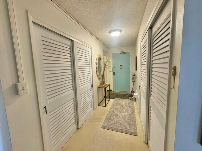 Building Photo - 55 S Kukui St