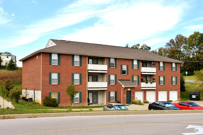 Primary Photo - 2301 Anderson Rd