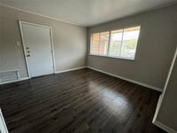 Building Photo - 3304 Red River St