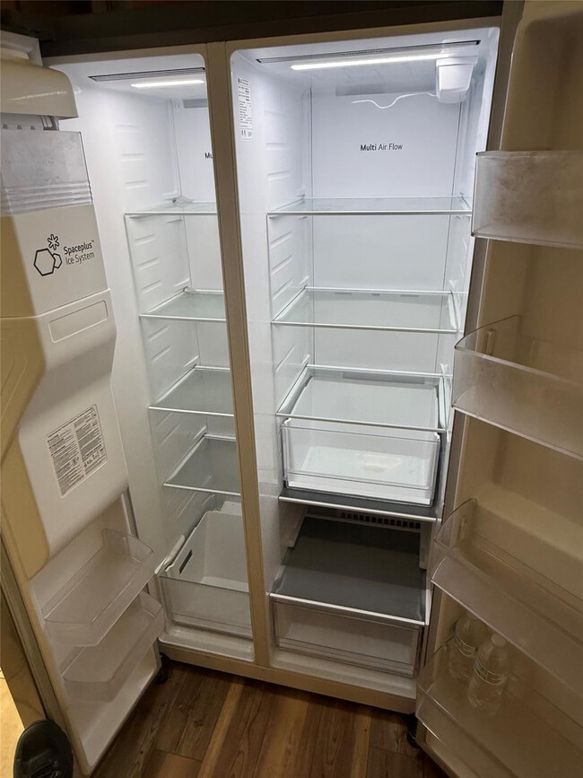 Building Photo - 330 N 65th Way