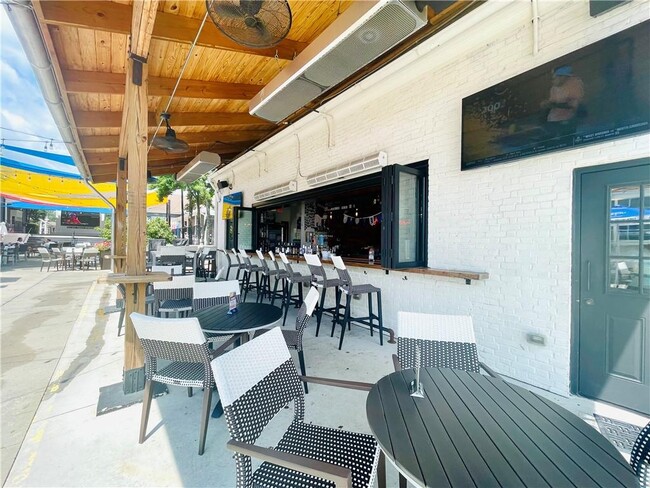 Building Photo - 5291 Manhasset Cove