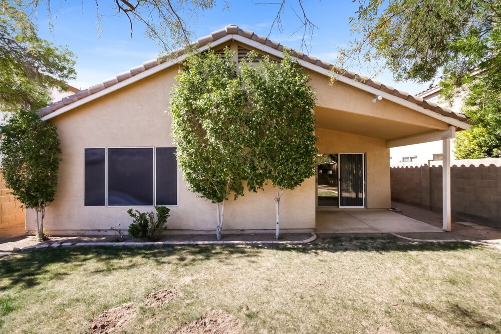 Building Photo - 1233 S Colonial Dr