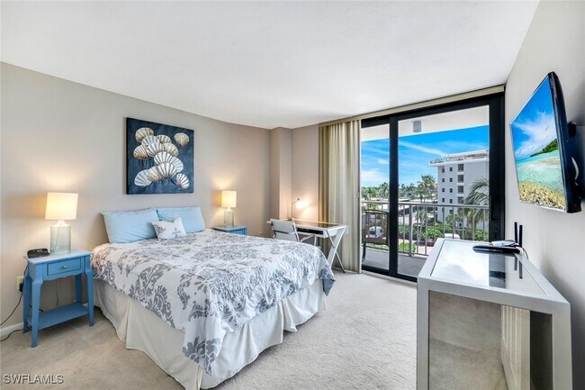 Building Photo - 260 Seaview Ct