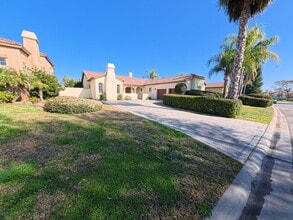 Building Photo - 8800 Laguna Dr