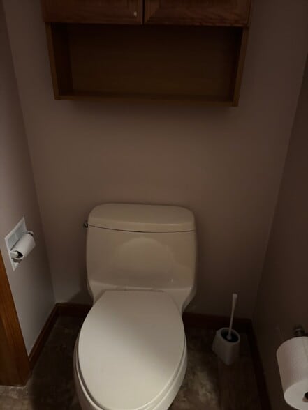 Bathroom - 80 Carroll St