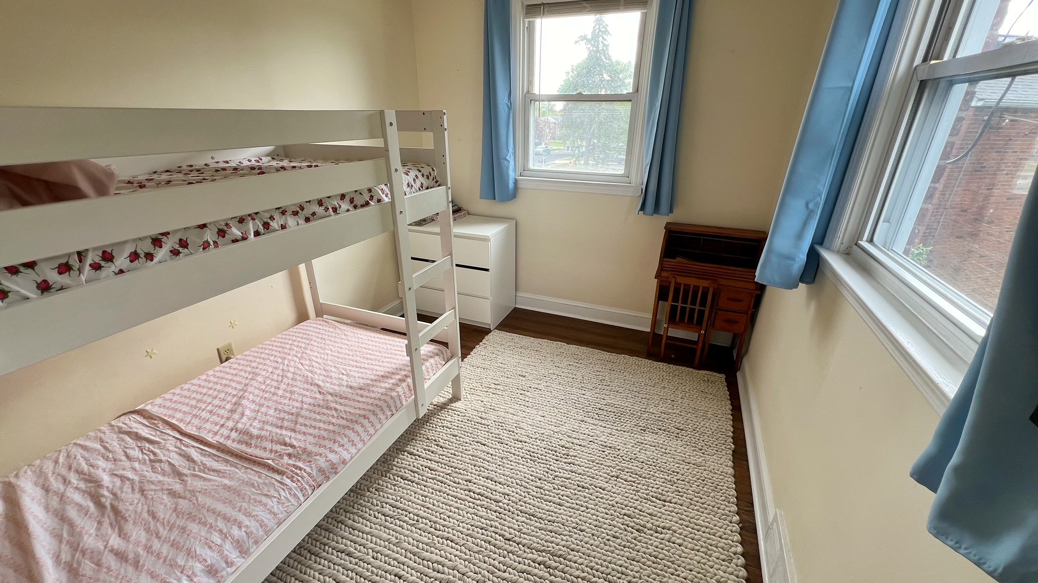 Bedroom 3 - 1643 Mount Pleasant Rd