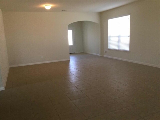 Building Photo - 19905 Per Lange Pass