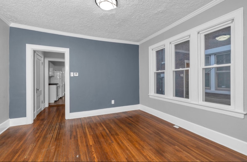 Building Photo - 1479 Bryden Rd