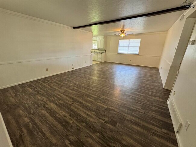 Building Photo - 109 Wood Cir
