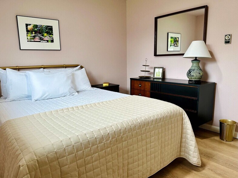 Building Photo - 2615 West St