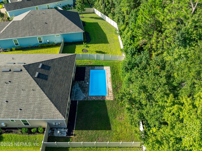 Building Photo - 215RENT Carina Trl