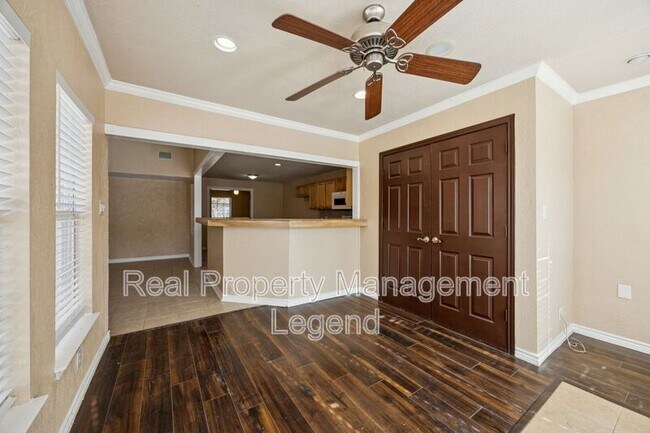 Building Photo - 1312 Goodwin Dr