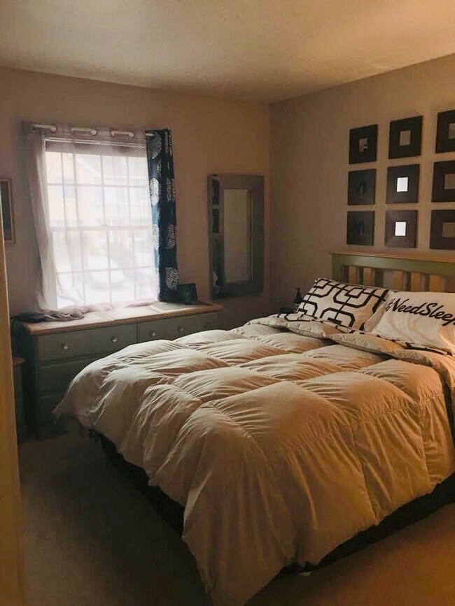 Building Photo - 1514 Ravena St