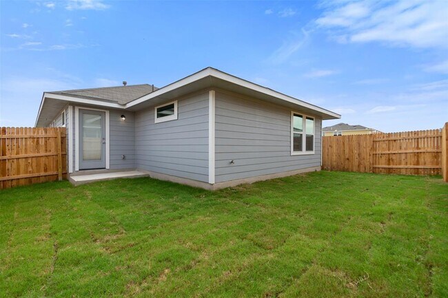 Building Photo - 187 Living Reef Dr