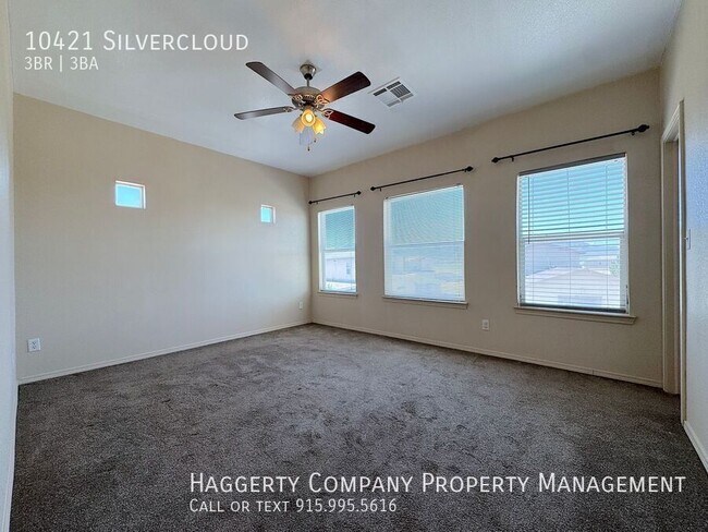 Building Photo - 10421 Silvercloud-
