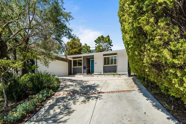 Front of house - 11411 Dona Pegita Dr