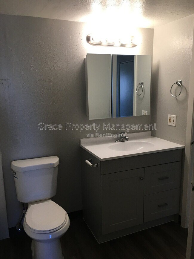 Building Photo - 2740 W 86th Ave