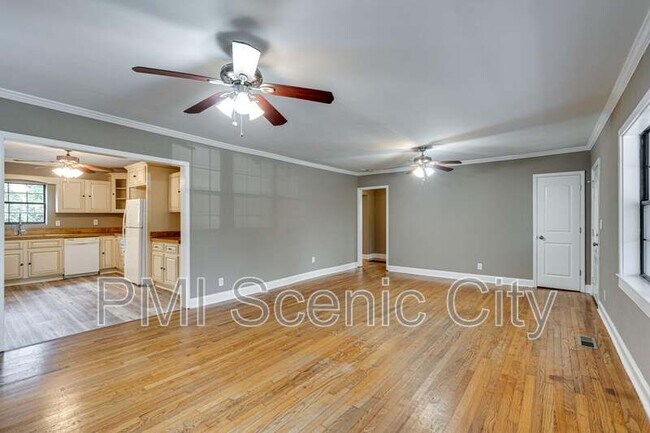 Building Photo - 4717 Beverly Kay Dr