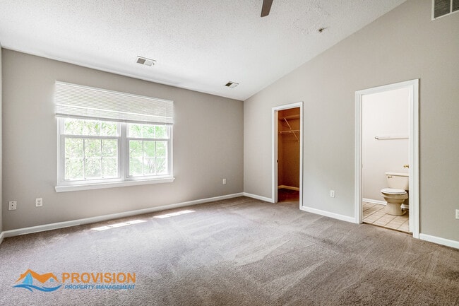 Building Photo - 2589 Ambling Cir