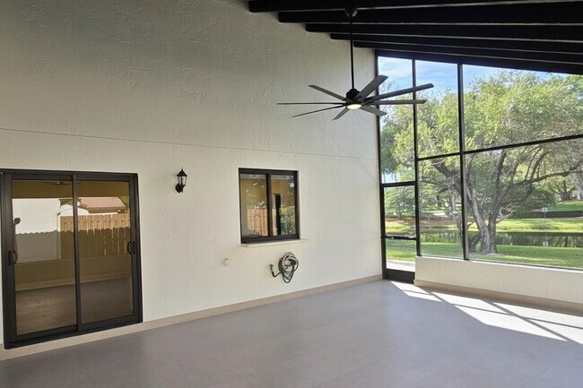 Building Photo - 2177 Montpeliar