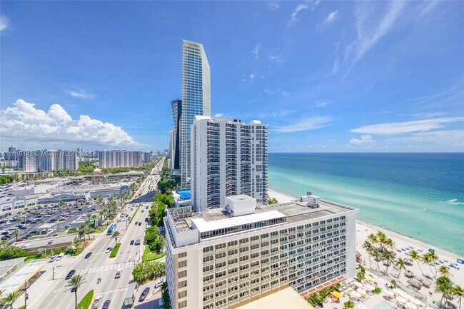 Building Photo - 16699 Collins Ave
