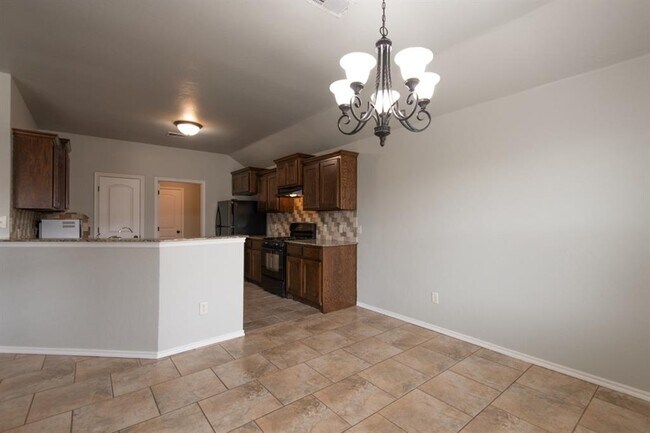 Building Photo - 14358 Redvine Rd
