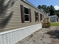 Building Photo - 127 Hubert Blvd