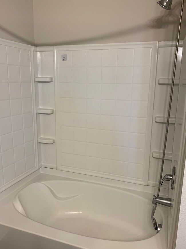 Building Photo - Nice New Construction in Valley View 3bed/2bath