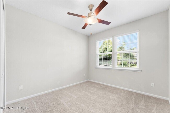 Building Photo - 154 Palisade Dr