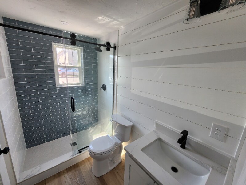 Building Photo - 275 North End Blvd