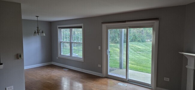 Building Photo - 43 Foxcroft Rd