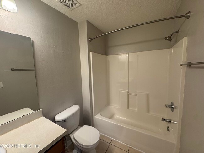 Building Photo - 6099 Maggies Cir