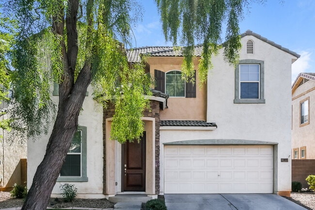 Building Photo - 4055 E Vest Ave