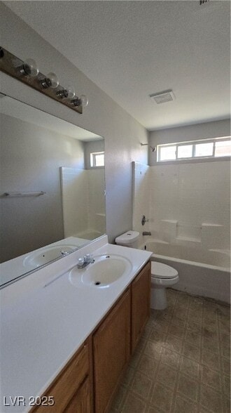 Building Photo - 1742 Victor Hugo Ln