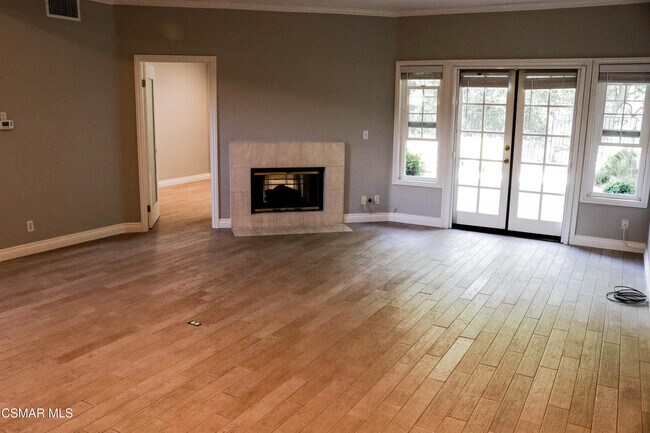 Building Photo - 1032 Cherry Creek Cir