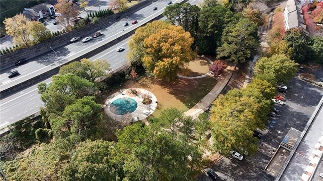 Building Photo - 130 26th St NW