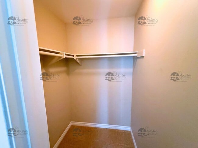 Building Photo - Second Story 2 Bd/2Ba Townhouse in San Marcos