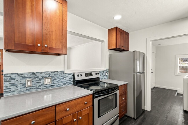 Building Photo - 510 Keene Dr