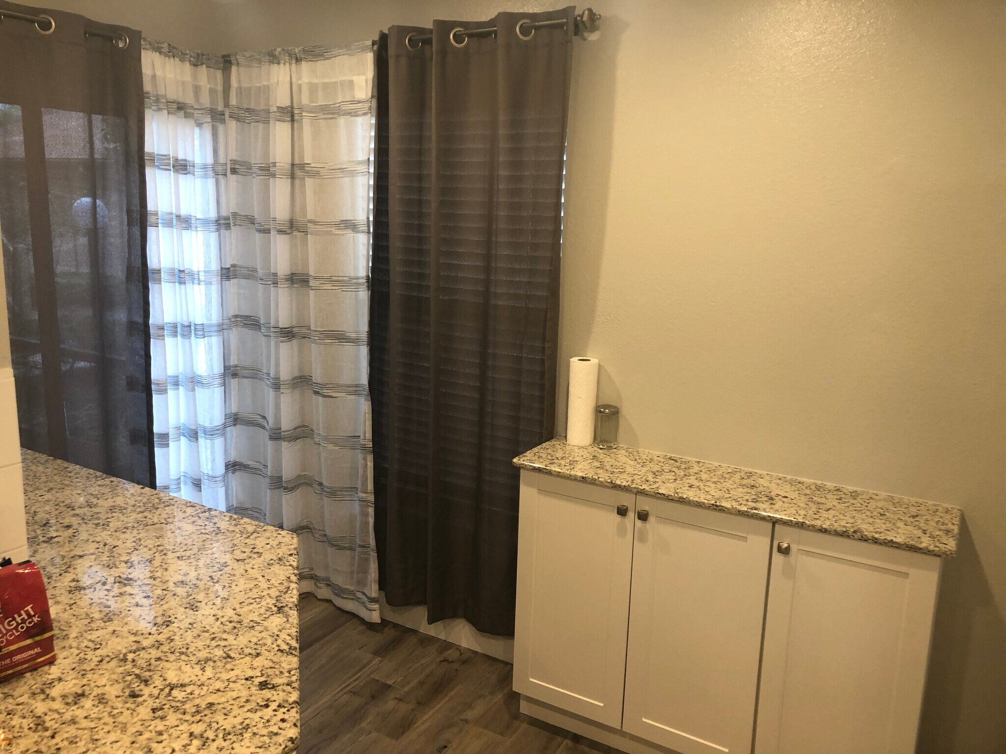Building Photo - 5779 Avista Dr