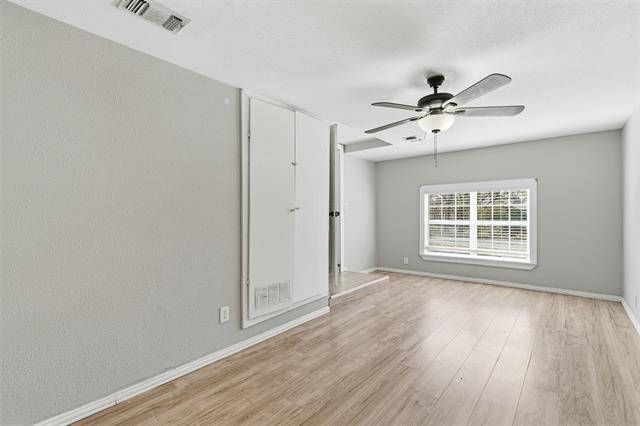 Building Photo - 405 N Carr Ave