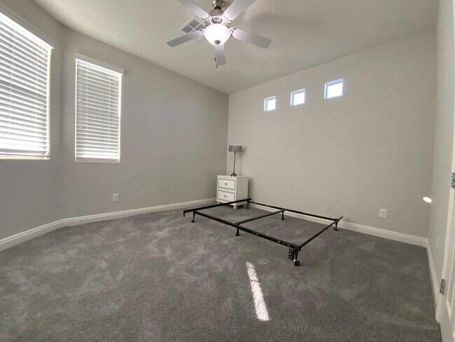 Building Photo - 799 Flowing Meadow Dr