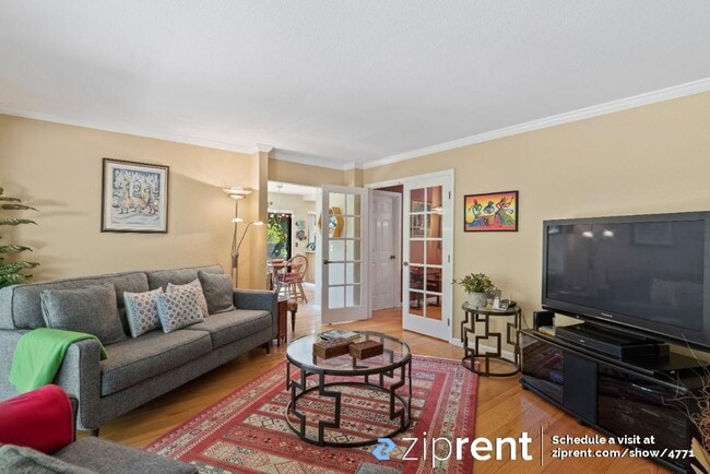 Building Photo - 6026 Ridgemont Dr