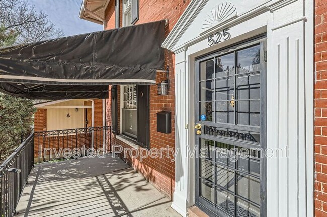 Building Photo - 525 Gilpin St