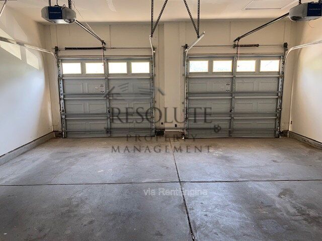 Building Photo - 234 Stobhill Ln