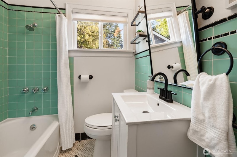 Building Photo - 9716 Dayton Ave N