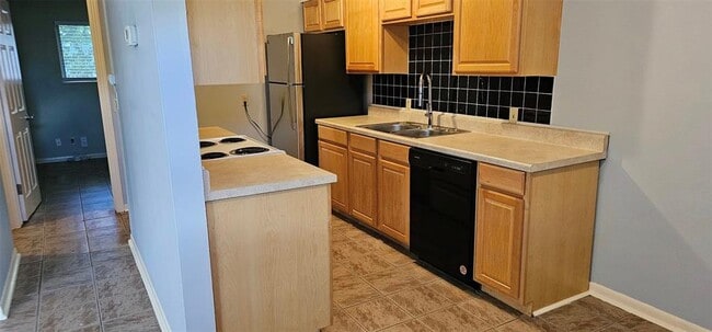 Building Photo - 1411 Braes Ridge Dr